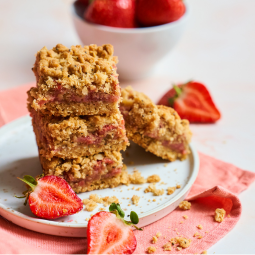 Strawberry Crumble Bars Recipe