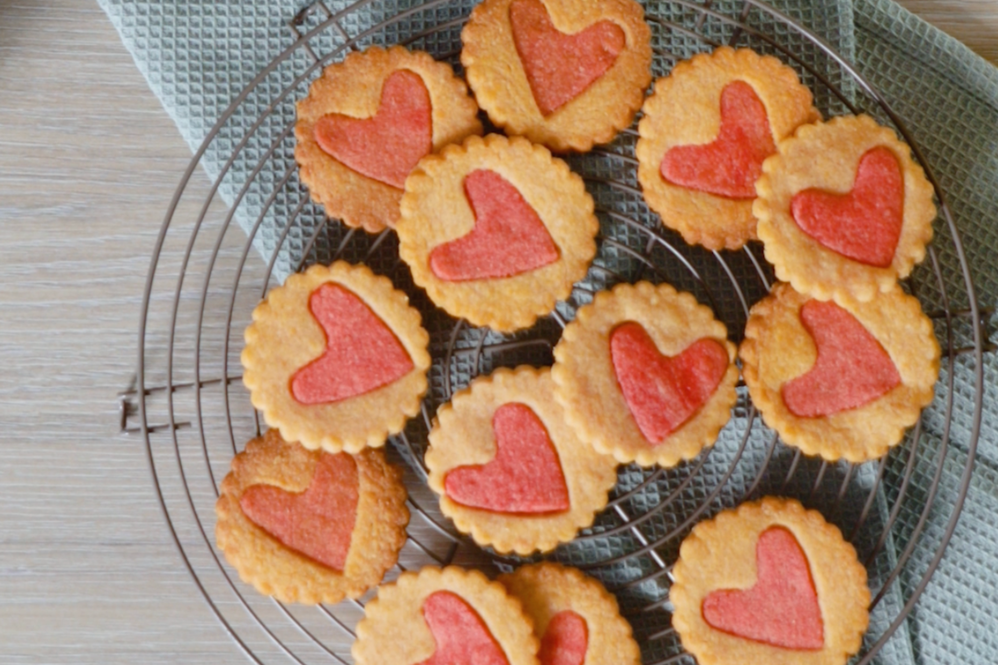 Strawberry heart biscuits Strawberry heart biscuits