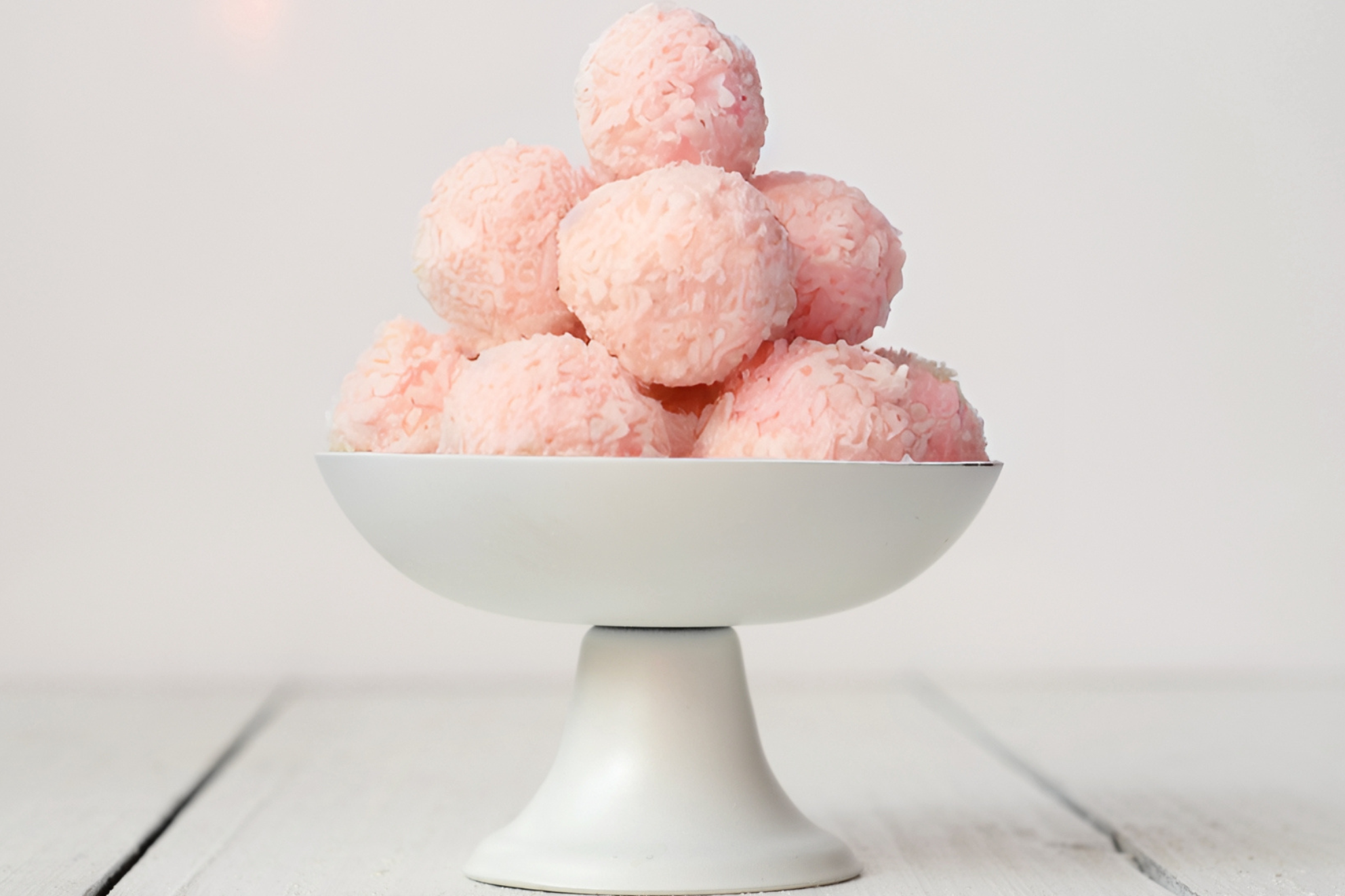 Strawberry Snowballs Desktop Strawberry Snowballs Desktop
