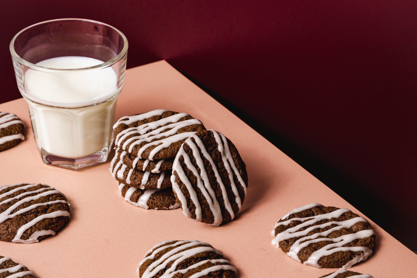 Nesquik nibble chocolate biscuits Nesquik nibble chocolate biscuits