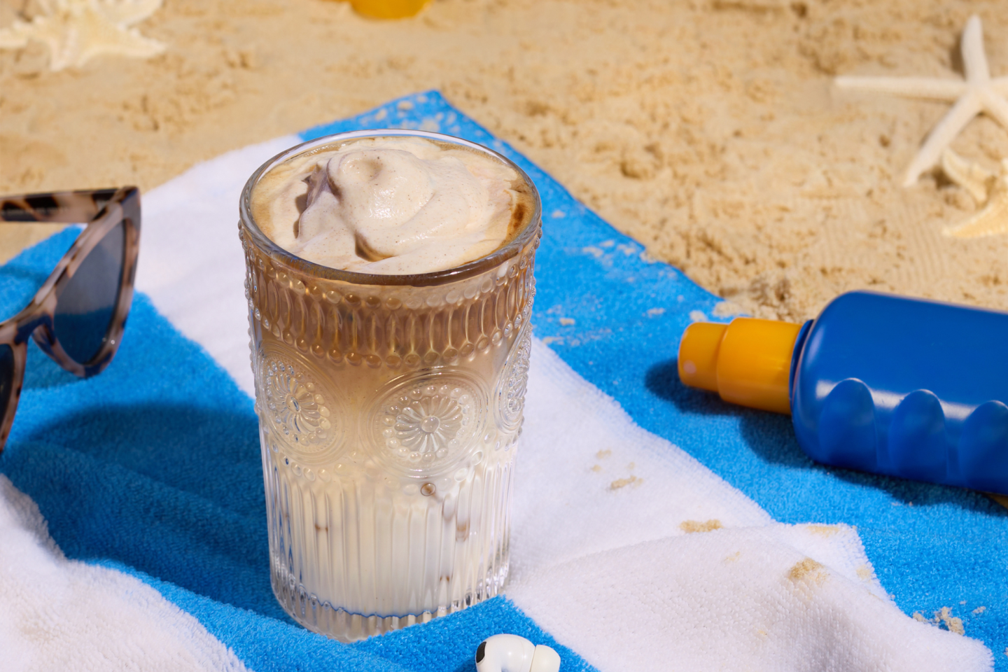 Iced banana bread latte