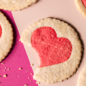 Nesquik strawberry heart biscuits